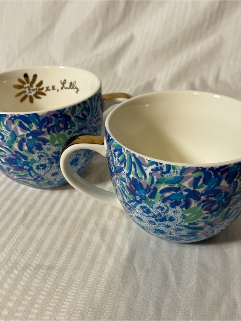 Lilly Pulitzer in box Blue Floral Ceramic Tea Cups with Gold Trim - Set of 2